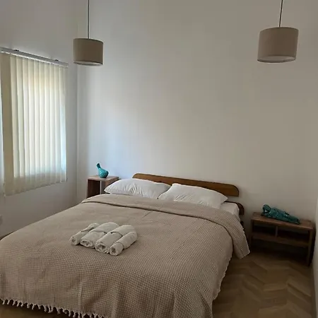 아파트 Ginte Homes *