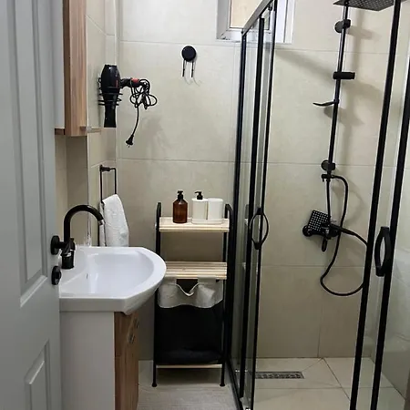 아파트 Ginte Homes